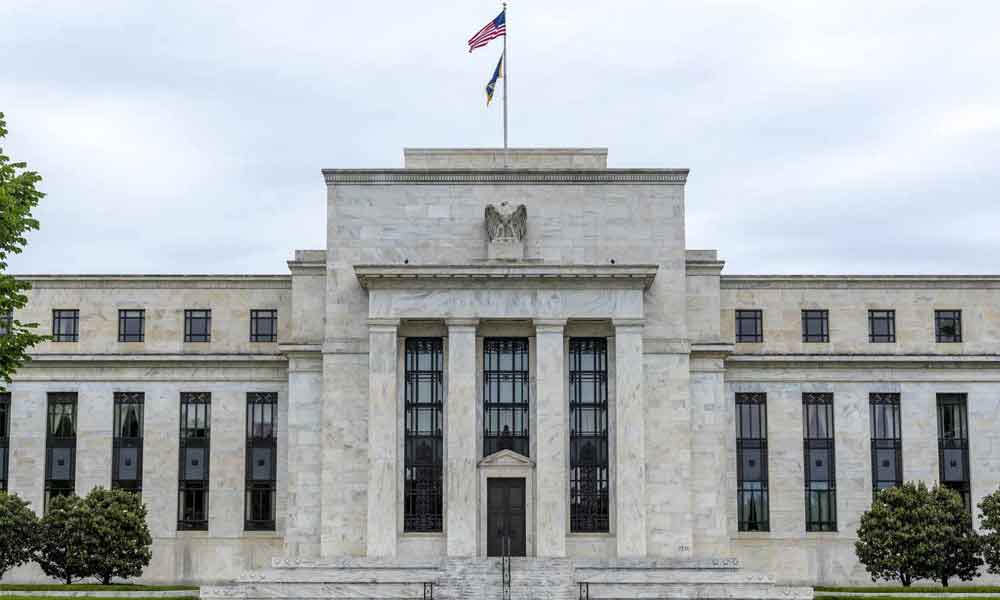 How Does the Federal Reserve Influence the Economy?